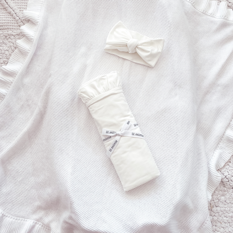 Frill Stretch Swaddle & Topknot - Milk White