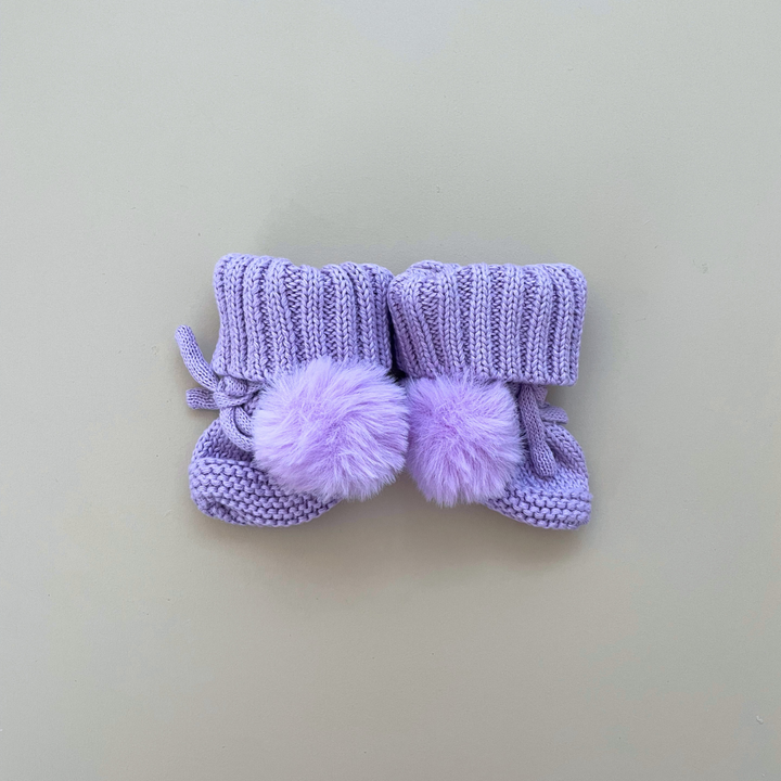 POM-POM KNITTED BOOTIES | LILAC PURPLE